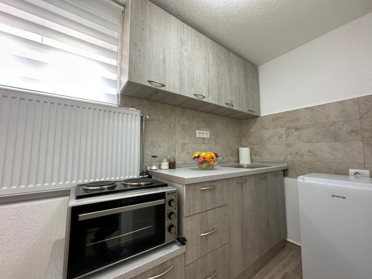 Pejovic Apartmani モイコヴァツ エクステリア 写真