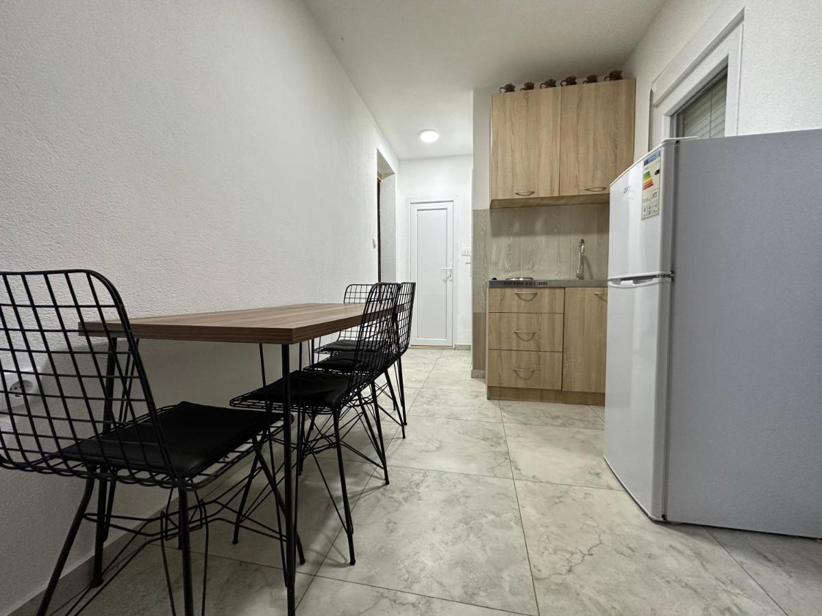 Pejovic Apartmani モイコヴァツ エクステリア 写真