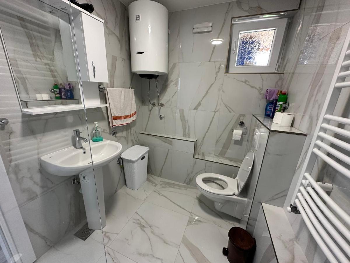 Pejovic Apartmani モイコヴァツ エクステリア 写真